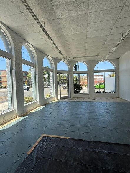 More Photos Of 4356-4378 W 3rd St, Los Angeles Storefront Retail Residential For Lease