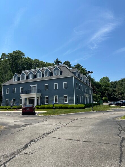 More Photos Of 769 S Main St, Manchester Office For Lease