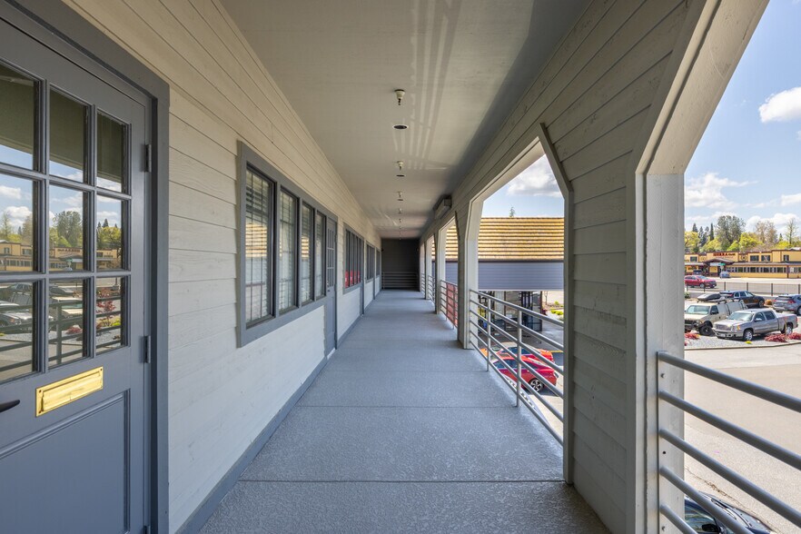 More Photos Of 2560-2576 Grass Valley Hwy, Auburn Storefront For Sale