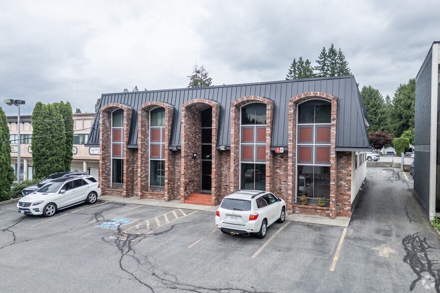 Primary Photo Of 2306 Mccallum Rd, Abbotsford Medical For Lease