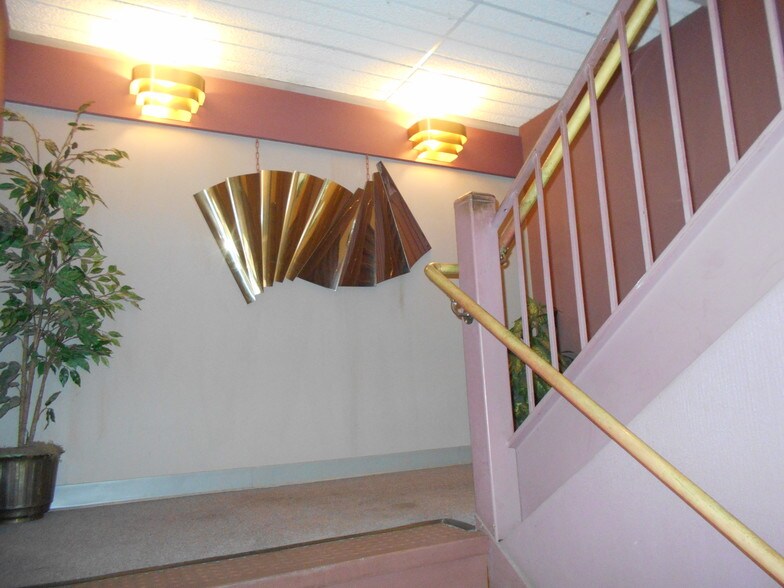 More Photos Of 334-336 Main St, West Haven Medical For Lease