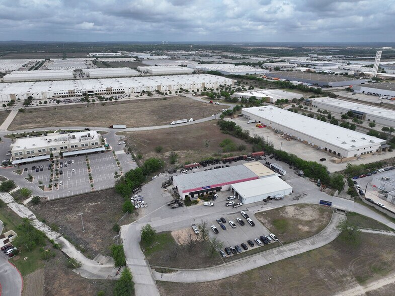 More Photos Of Verde Parkway, Schertz Land For Sale