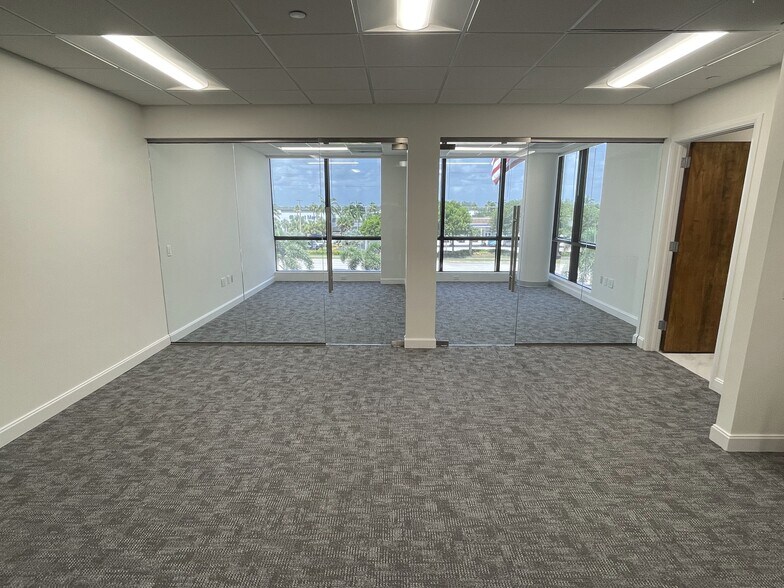 More Photos Of 11300 US Highway 1, Palm Beach Gardens Medical For Lease