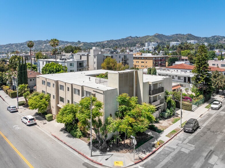 More Photos Of 1301 N Mansfield Ave, Los Angeles Apartments For Sale