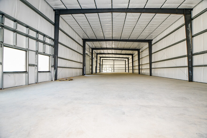 More Photos Of 5713 13th St, Katy Unknown For Lease