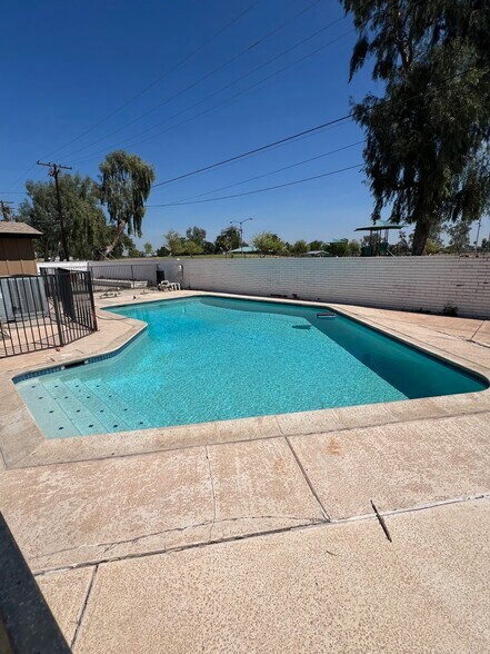 More Photos Of 1685 Cypress Dr, El Centro Healthcare For Lease