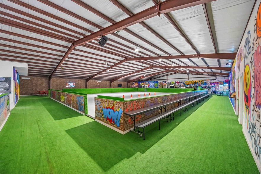 More Photos Of 1061 County Road 6111, Dayton Industrial For Sale
