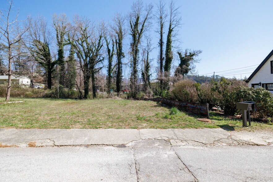 More Photos Of 0 Valley Street, Clayton Land For Sale