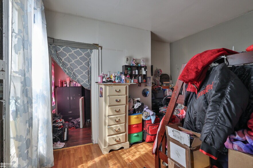 More Photos Of 424 N 6th St, Allentown Multifamily For Sale