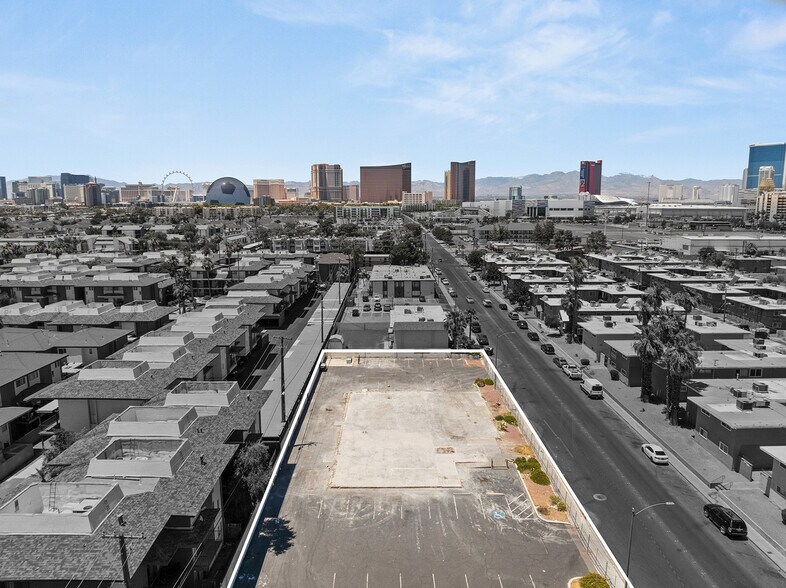 More Photos Of 1111 Sierra Vista Dr, Las Vegas Land For Sale