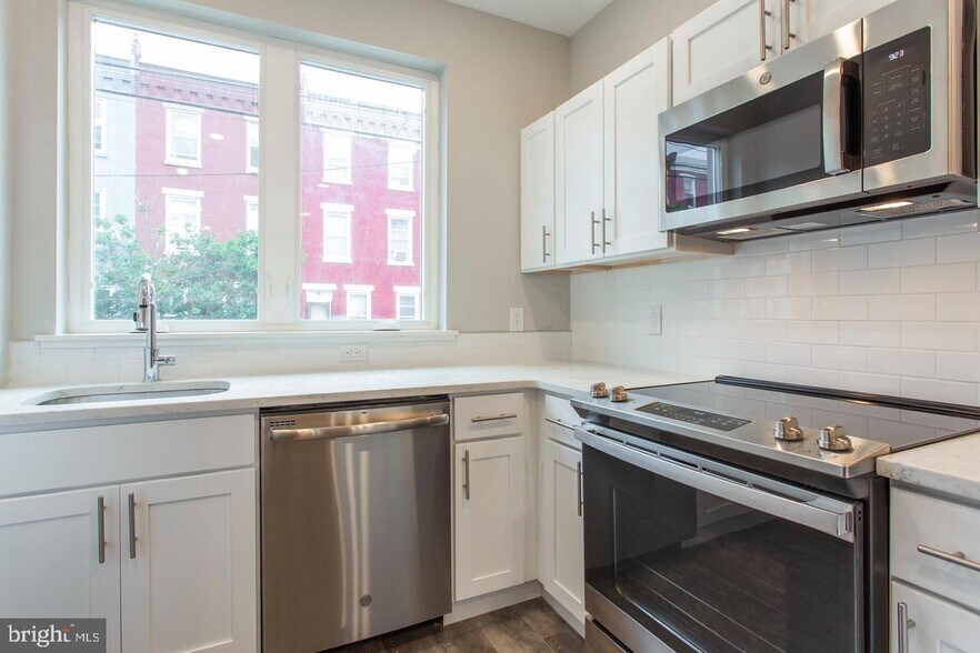 More Photos Of 2010 N 8th St, Philadelphia Apartments For Sale