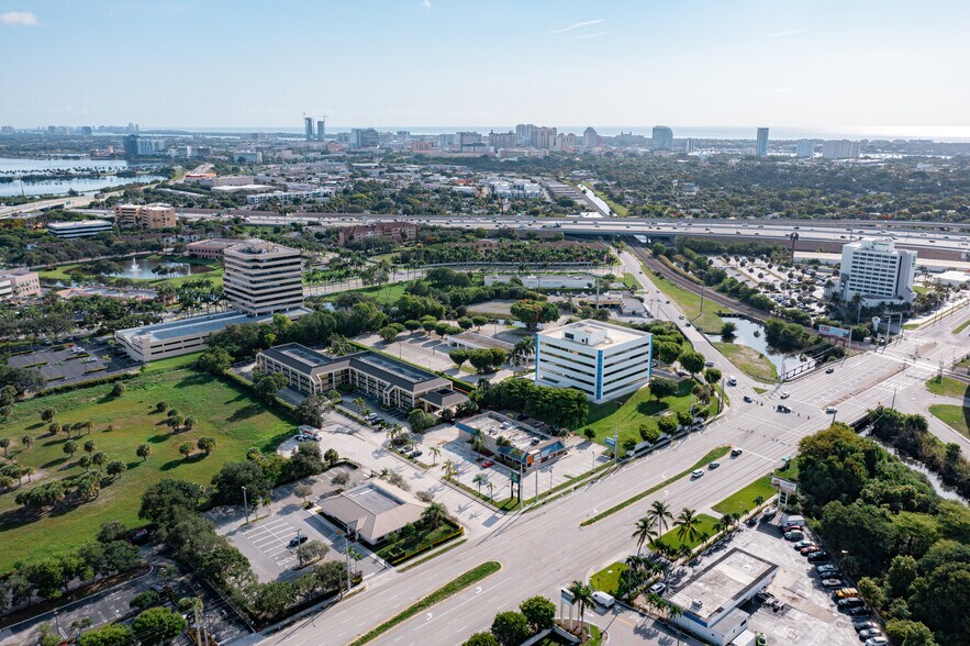 More Photos Of 1501 Belvedere Rd, West Palm Beach Coworking Space