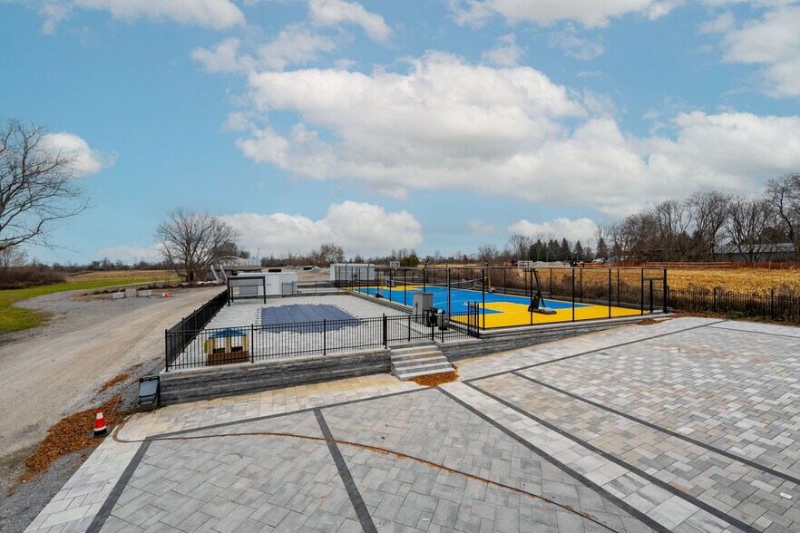 More Photos Of 2402 Holborn Rd, Queensville Land For Sale
