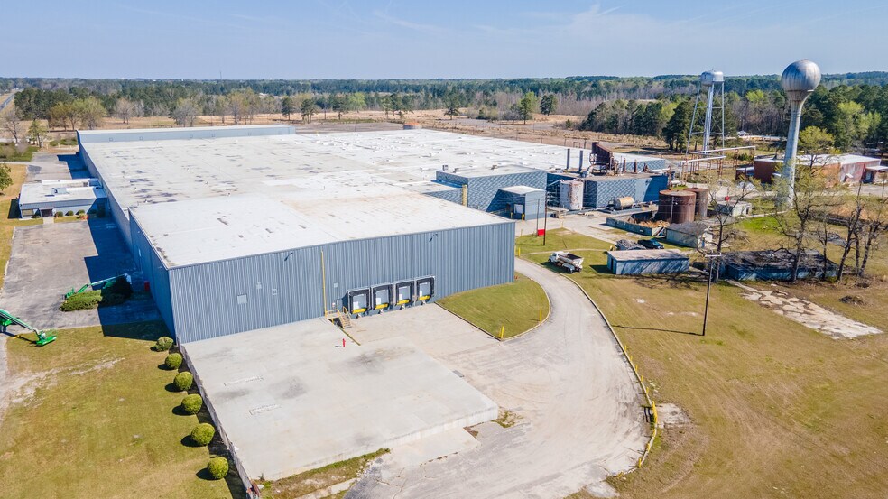 Primary Photo Of 1885 Alamac Rd, Lumberton Warehouse For Lease