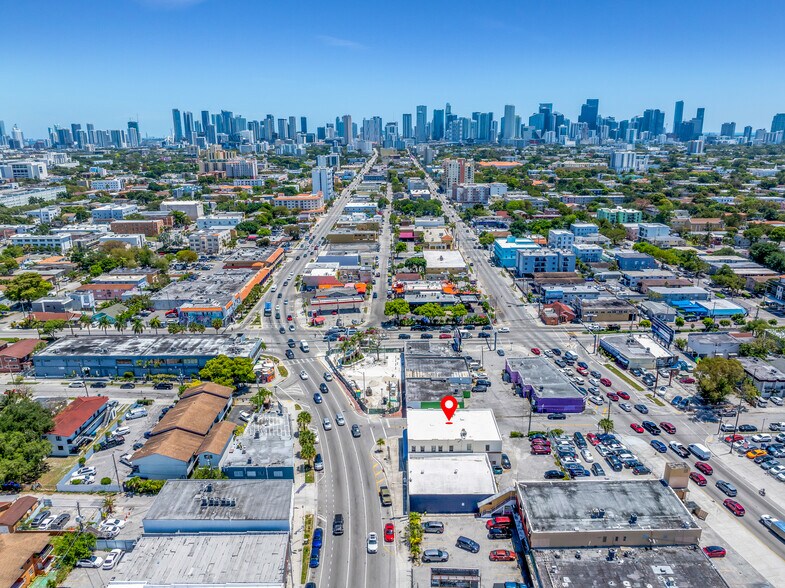 More Photos Of 1730 W Flagler St, Miami Storefront Retail Residential For Lease
