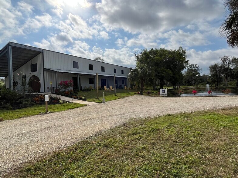 More Photos Of 20948 Corkscrew Rd, Estero Winery Vineyard For Sale