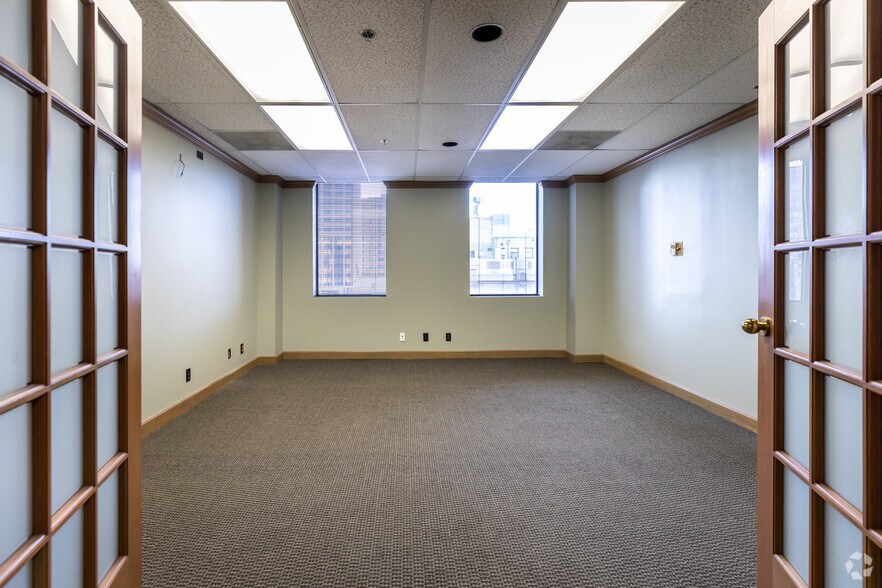 Photo of 10th Floor Ste 1020