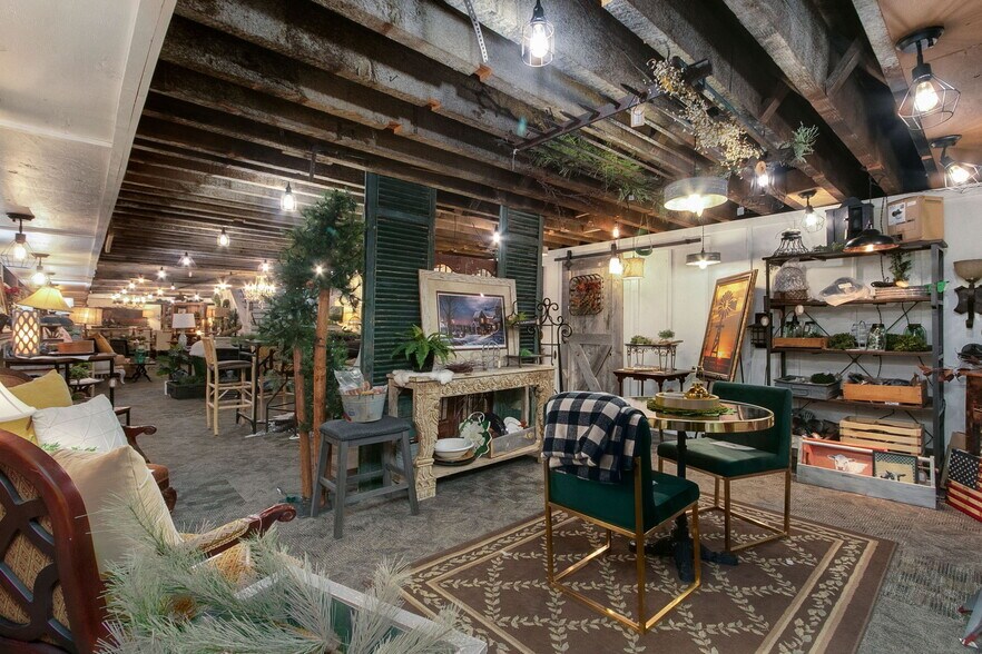 More Photos Of 308 S 2nd St, Laramie Storefront Retail Residential For Sale