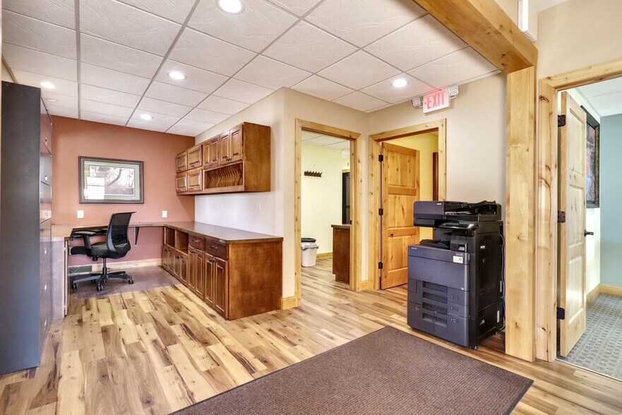 More Photos Of 616 US 51, Woodruff Office For Sale