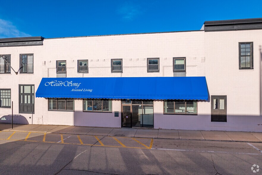 More Photos Of 123 S Pearl St, Berlin Assisted Living For Sale