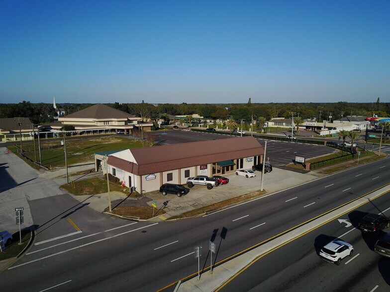 More Photos Of 522 Magnolia Ave, Auburndale Office For Sale