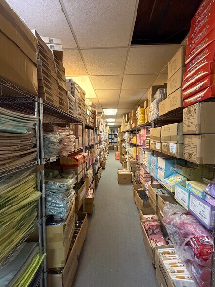 More Photos Of 70-42 48th Ave, Woodside Warehouse For Sale