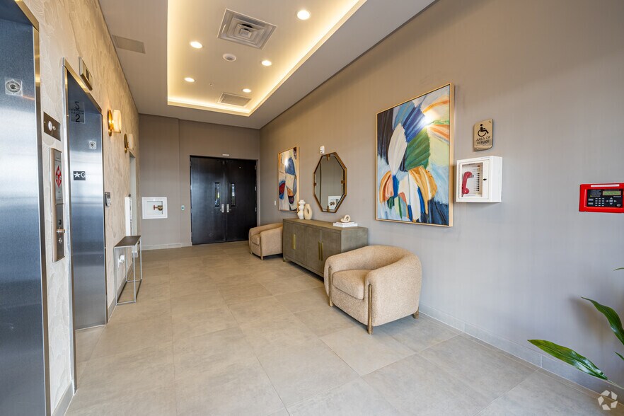 More Photos Of 10 W Westfield Ave W, Roselle Park Apartments For Lease