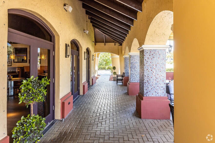 More Photos Of 1424-1450 N Federal Hwy, Boca Raton Restaurant For Sale