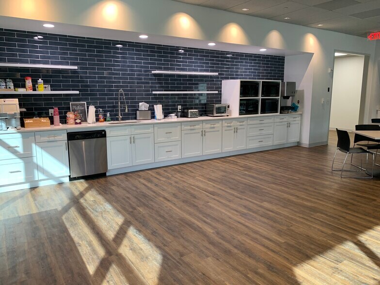 More Photos Of 8995 Westside Pky, Alpharetta Office For Sale