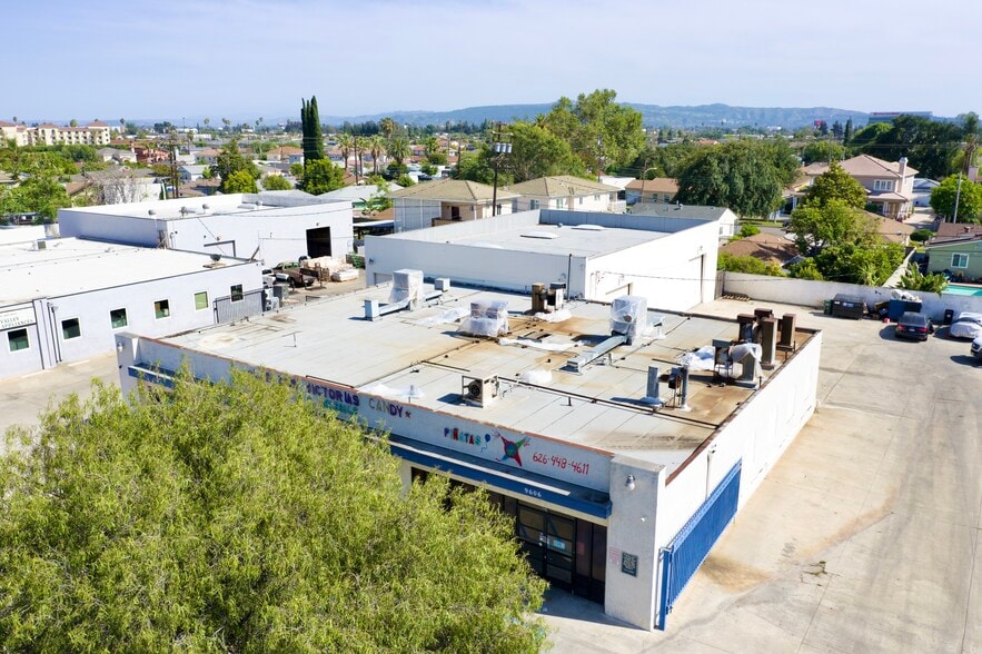 More Photos Of 9604 Valley Blvd, Rosemead Industrial For Sale