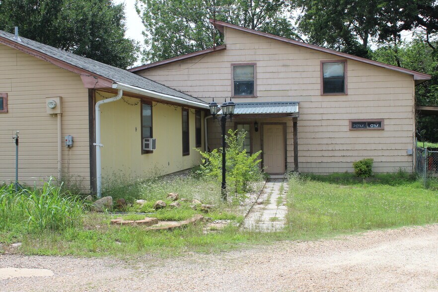 More Photos Of 16583 Bowling Ln, Terrell Multifamily For Sale