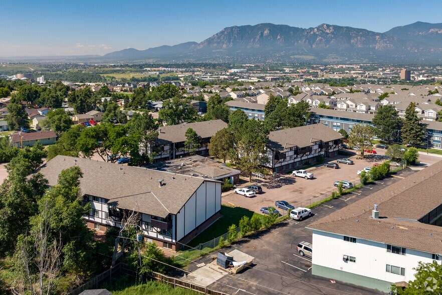 More Photos Of 2001-2019 Carmel Dr, Colorado Springs Apartments For Sale