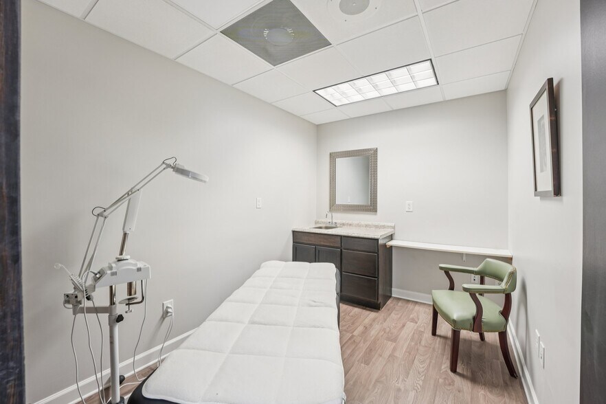 More Photos Of 6315 Amherst Ct, Peachtree Corners Office For Sale