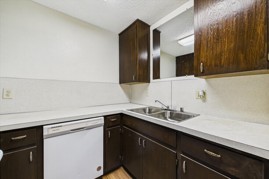 More Photos Of 3002-3016 Smith Ln, Fortuna Apartments For Sale