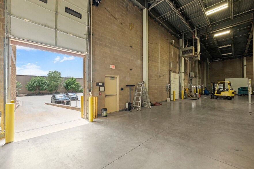 More Photos Of 801 N 2nd St, Berthoud Distribution For Lease