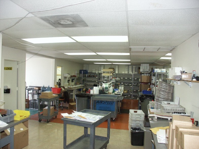 More Photos Of 6501 N Black Canyon Fwy, Phoenix Industrial For Sale