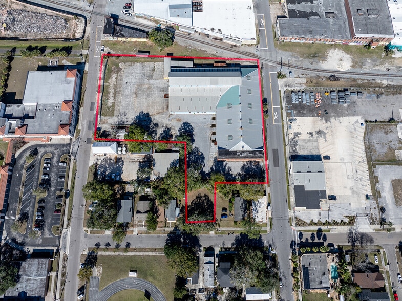 Primary Photo Of 2127 Hubbard St, Jacksonville Manufacturing For Sale