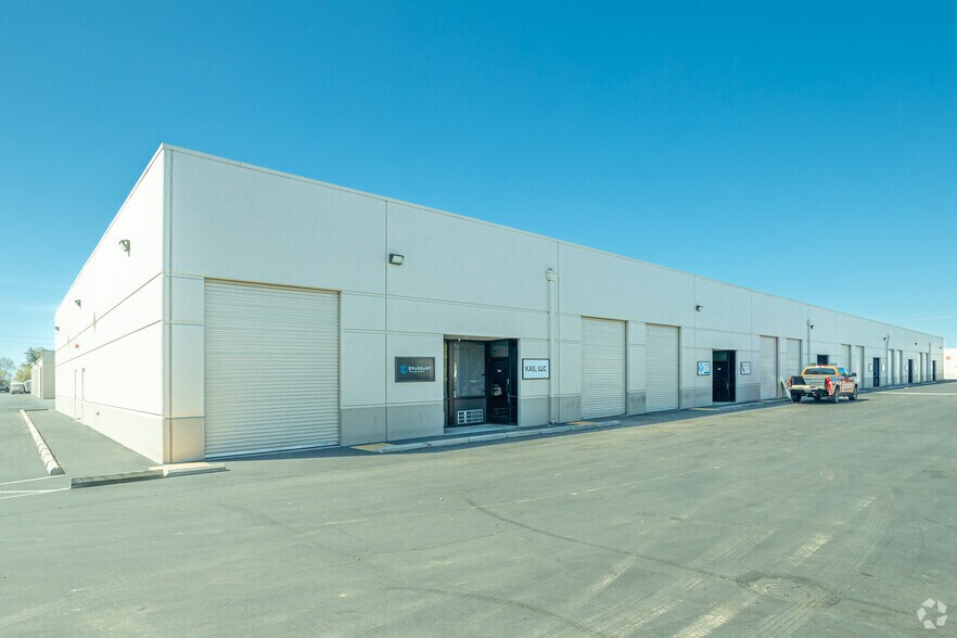 More Photos Of 10463 Grant Line Rd, Elk Grove Unknown For Lease