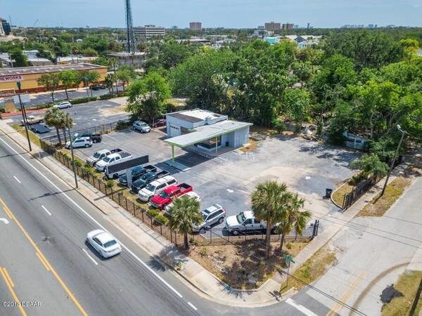 More Photos Of 555 W International Speedway Blvd, Daytona Beach Auto Dealership For Sale