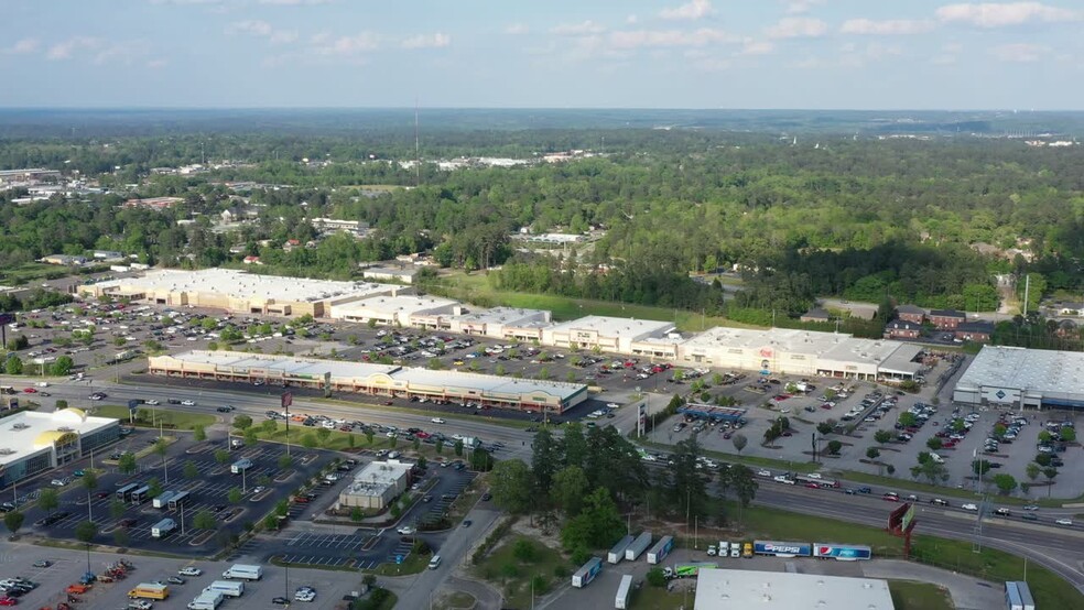 Primary Photo Of 266 Bobby Jones Expy, Augusta Storefront For Lease