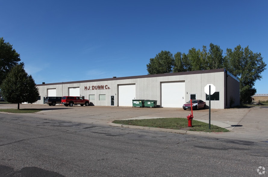 More Photos Of 1501 NE 101st Ave, Blaine Manufacturing For Sale