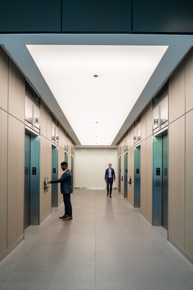 More Photos Of 7500 Old Georgetown Rd, Bethesda Office For Sale