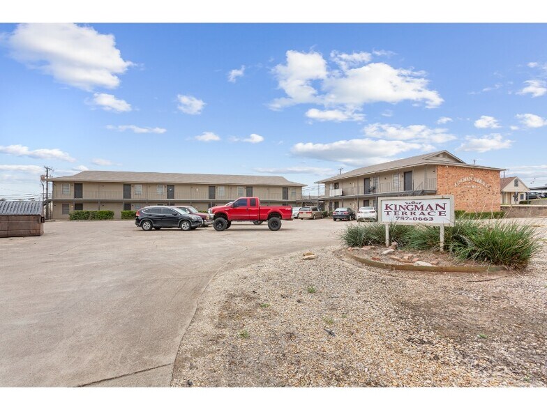 More Photos Of 5506 Kingman St, Waco Apartments For Sale