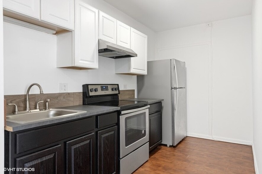 More Photos Of 7270 S South Shore Dr, Chicago Apartments For Sale