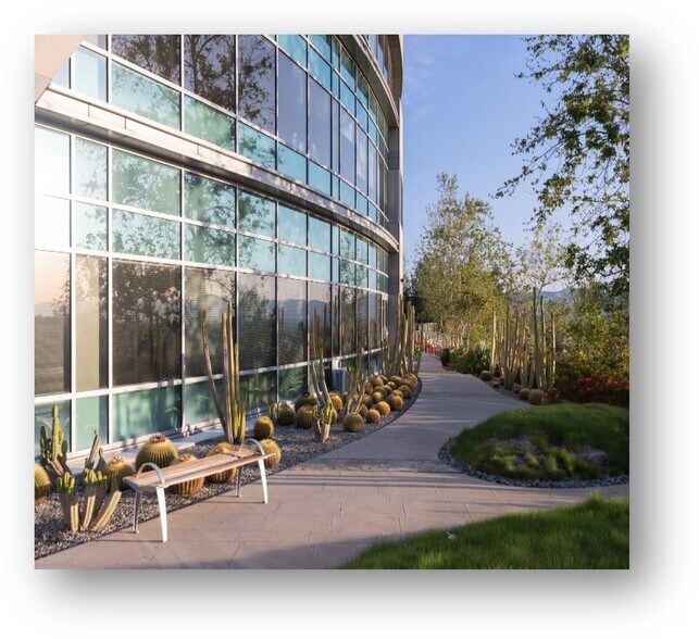 More Photos Of 24151 Ventura Blvd, Calabasas Office For Lease