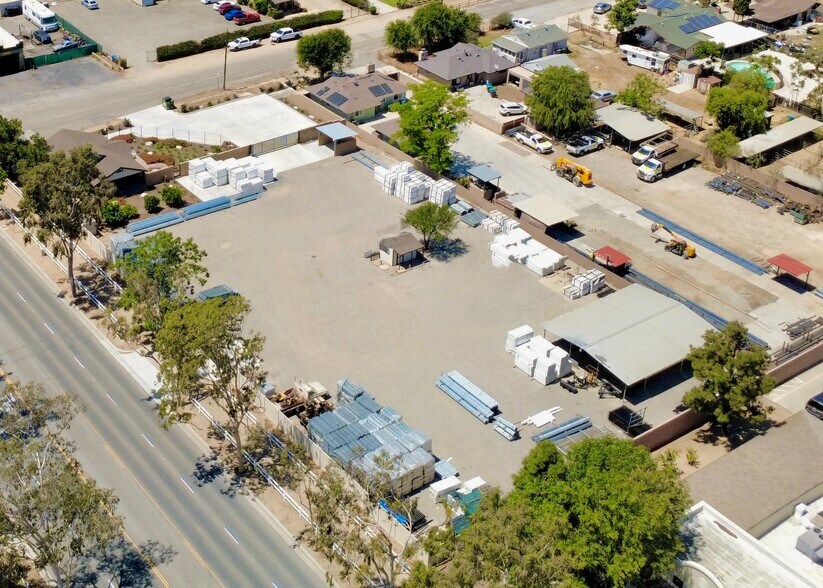 More Photos Of 791 6th St, Norco Specialty For Sale