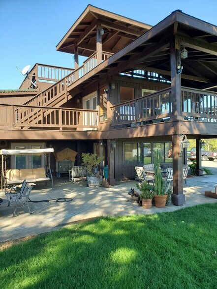 More Photos Of 13279 Roadrunner Loop, Red Bluff Airplane Hangar For Sale
