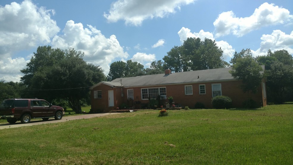 More Photos Of 673 England Chapel Rd, Jenkinsburg Apartments For Sale