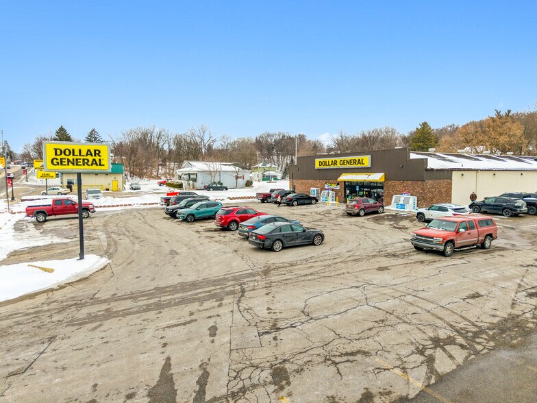 More Photos Of 438 W Lincoln Ave, Ionia Freestanding For Sale