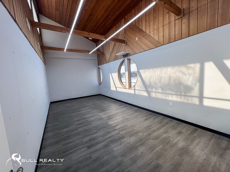 More Photos Of 6667 Vernon Woods Dr, Atlanta Medical For Lease
